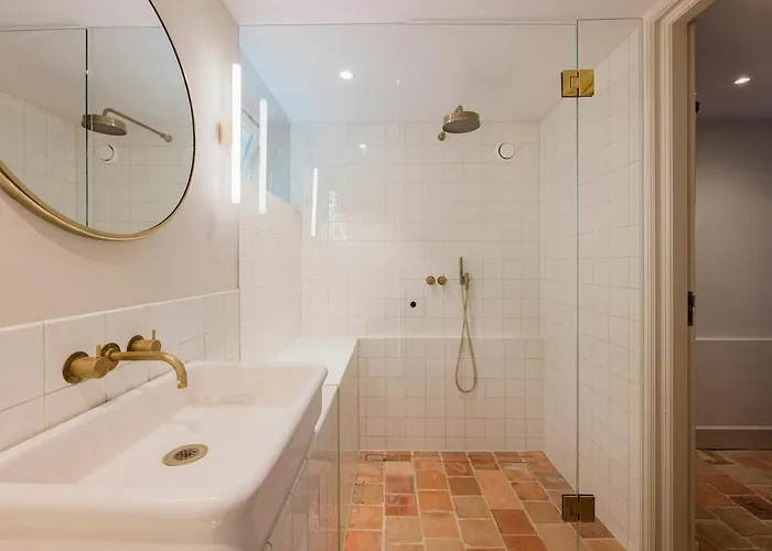 Charming Souterrain At Bloemgracht 30 אמסטרדם